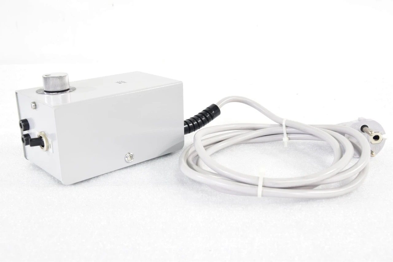 SIEMENS 1630 238, 39 25 64-9902, Tragbares Mikroskop Mit Carl Zeiss Stufentrafo – Bild 8