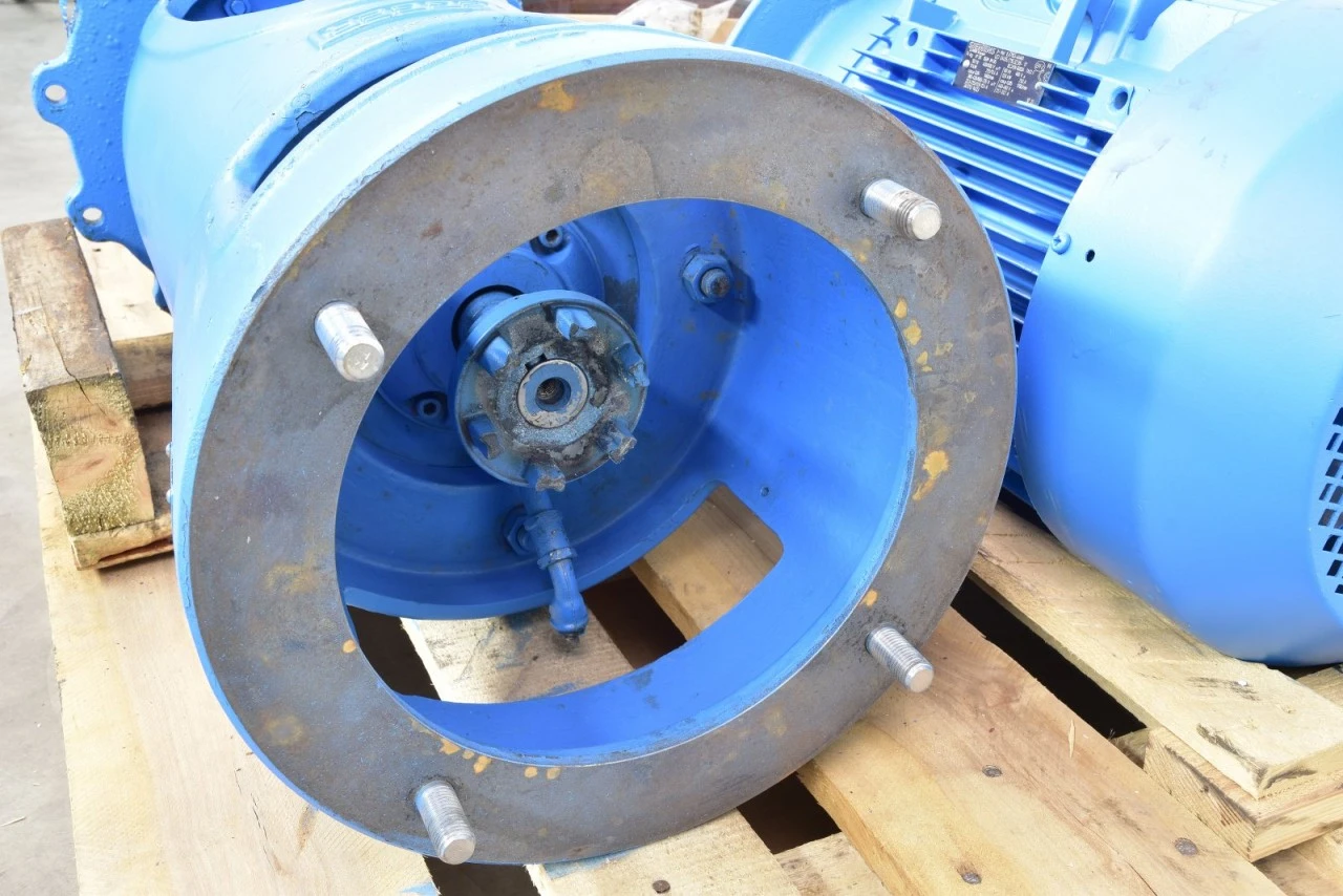 SIEMENS/EMILE EGGER 1LA7163-4AA61+T135302, Niederspannungsmotor+Freistrom-Pumpe â Bild 6