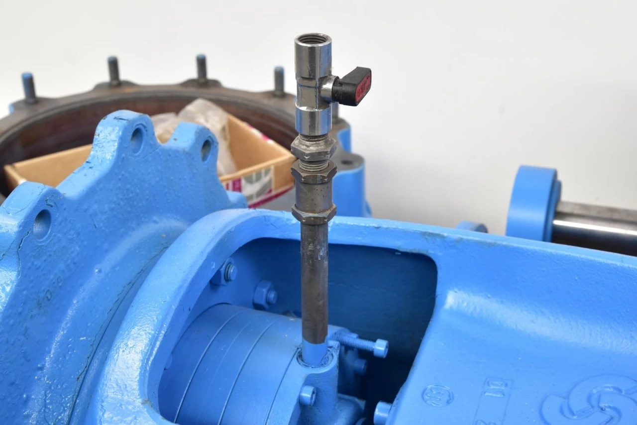 SIEMENS/EMILE EGGER 1LA7163-4AA61+T135302, Niederspannungsmotor+Freistrom-Pumpe â Bild 7