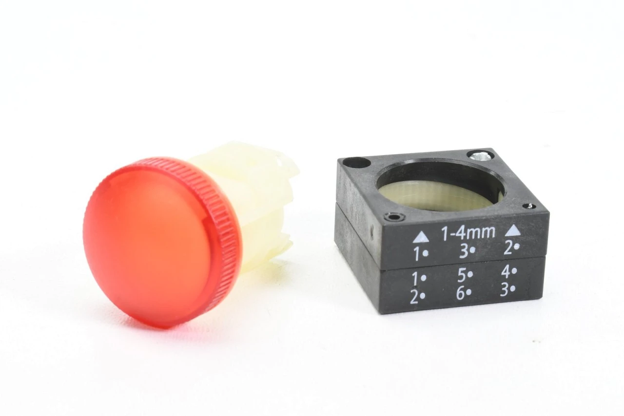 SIEMENS 3SB3 001-6AA20, Leuchtmelder Rot - NEUWERTIG – Bild 2