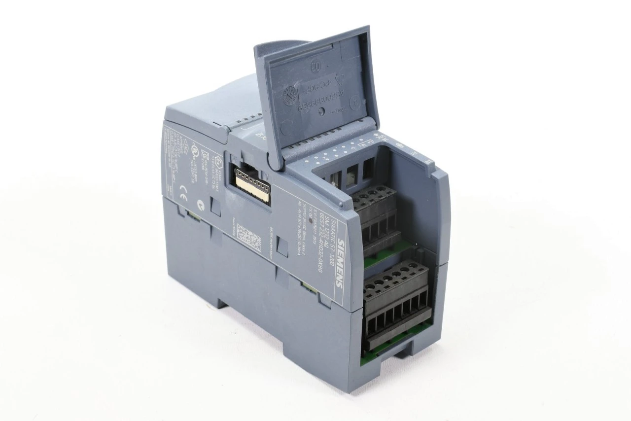 SIEMENS 6ES7 232-4HD32-0XB0, SM 1232, Analogausgabe, E02 – Bild 4