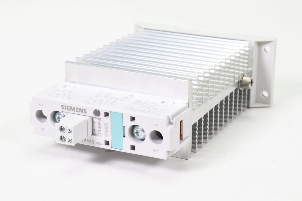 SIEMENS 3RF2330-1AA45, Halbleiterschütz, E04 – Bild 4