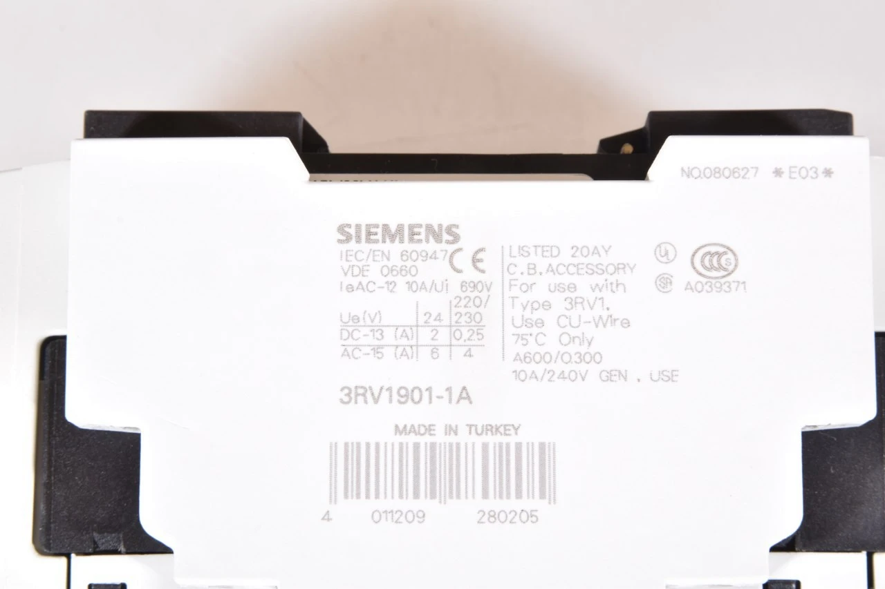 SIEMENS 3RV1821-0GD10 / 3RV1 821-0GD10, Leistungsschalter Baugröße S0 – Bild 2